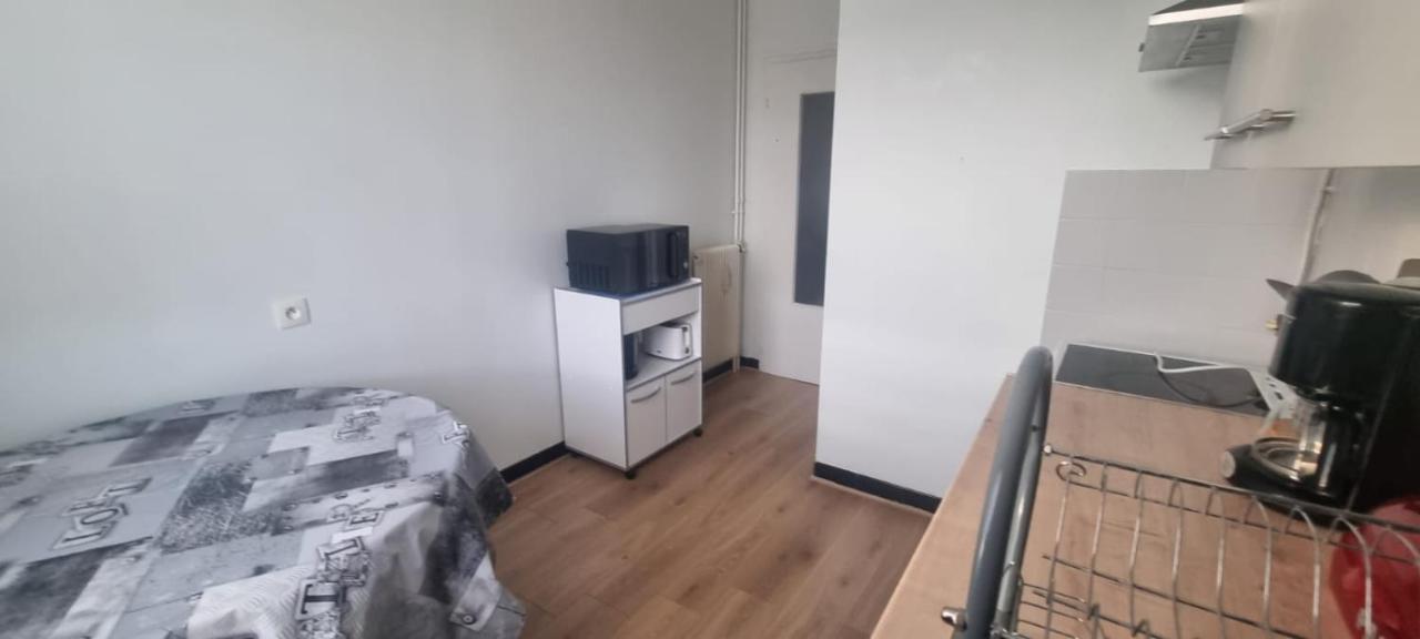 Apartament Chez Toni Troyes Zewnętrze zdjęcie